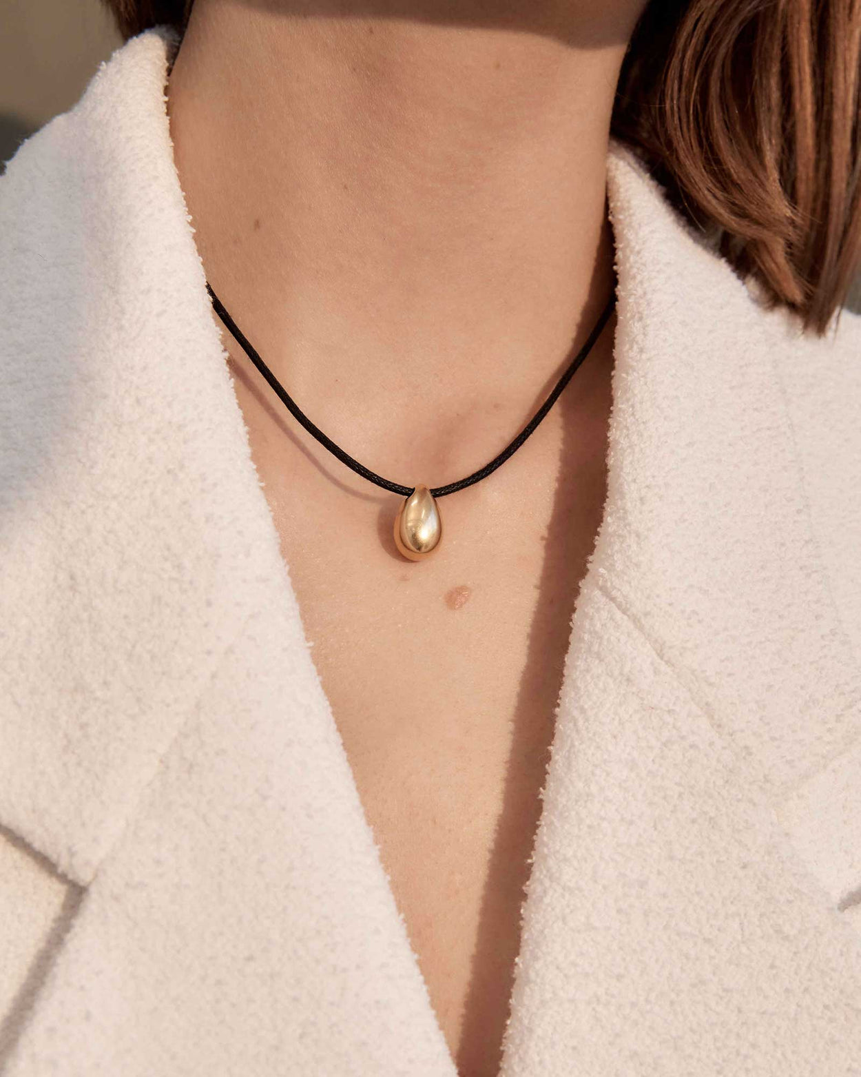 TRESOR CORD NECKLACE BLACK (18K GOLD VERMEIL)