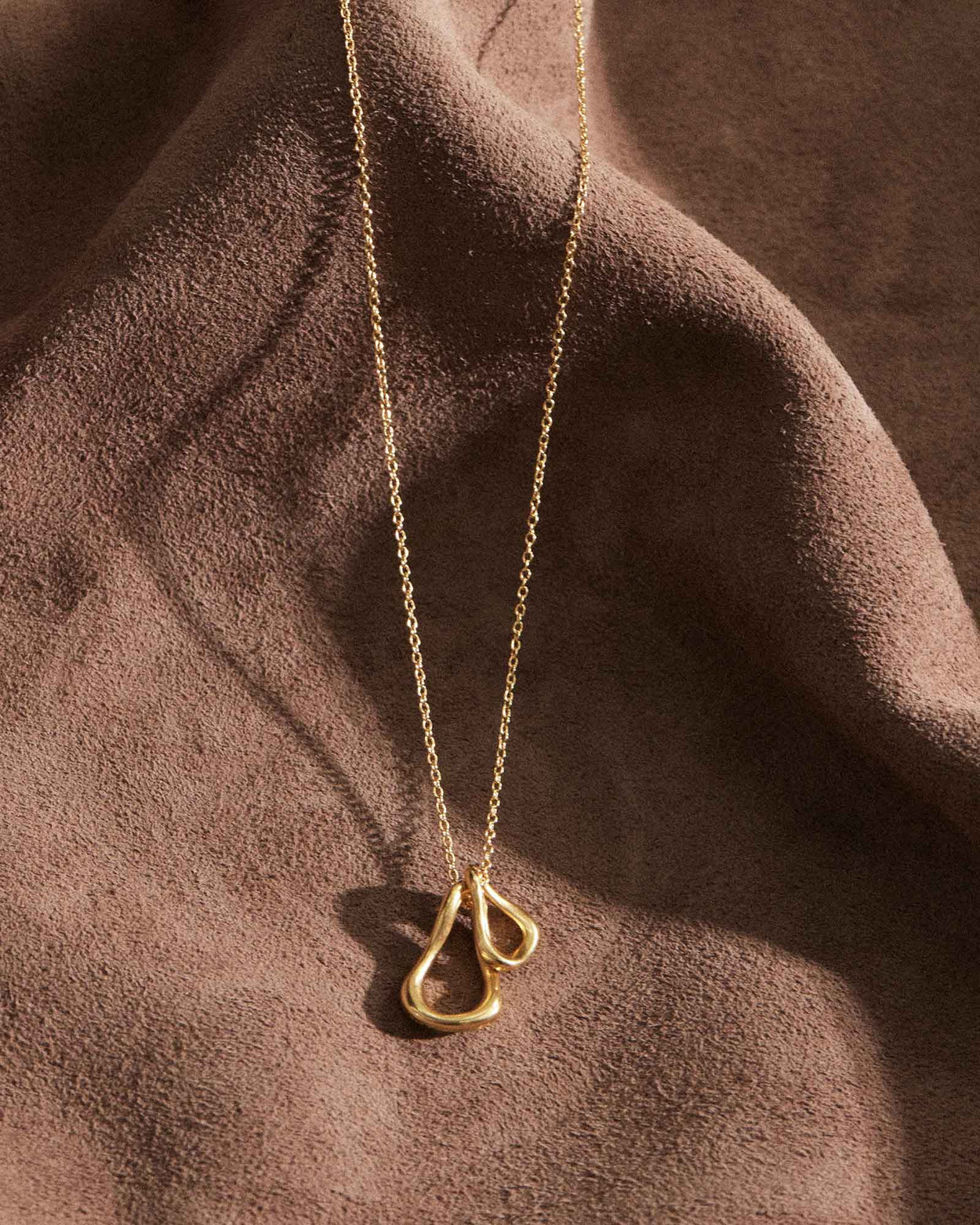 SHIFT NECKLACE (18K GOLD PLATED)