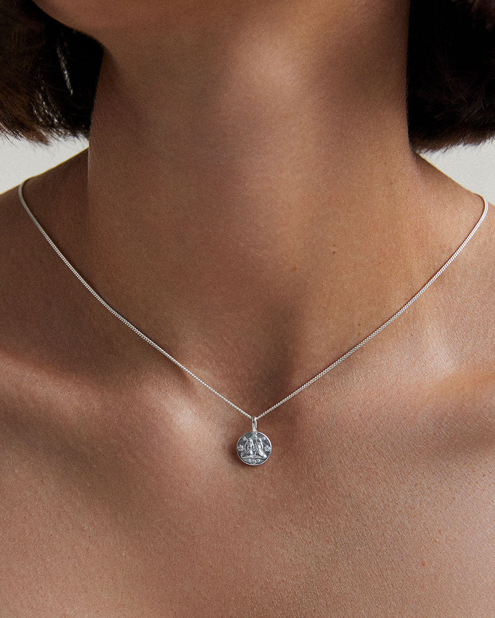 GEMINI PETITE ZODIAC NECKLACE (STERLING SILVER)