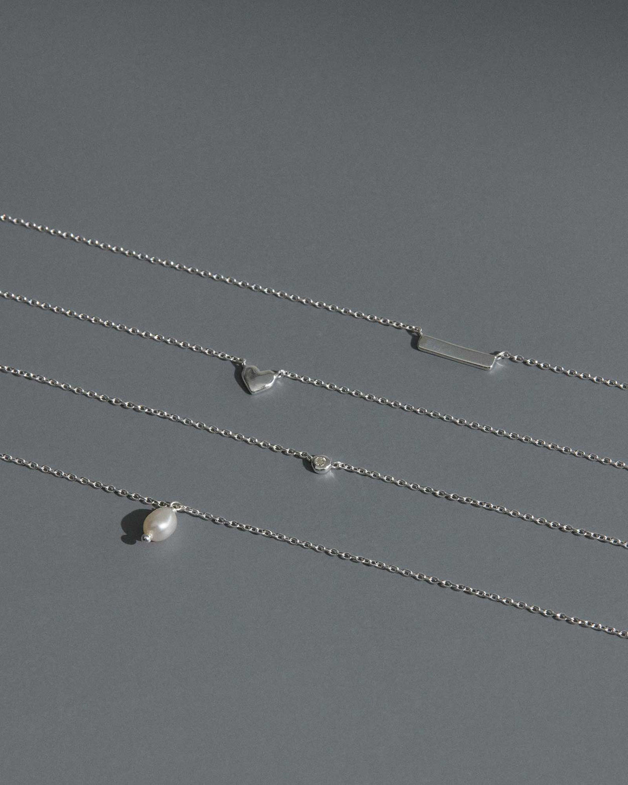 ENGRAVABLE PETITE BAR NECKLACE (STERLING SILVER)