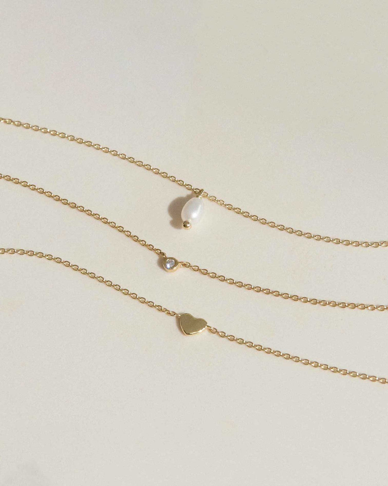 L'AMOUR HEART BRACELET (9K GOLD) IMAGE 4