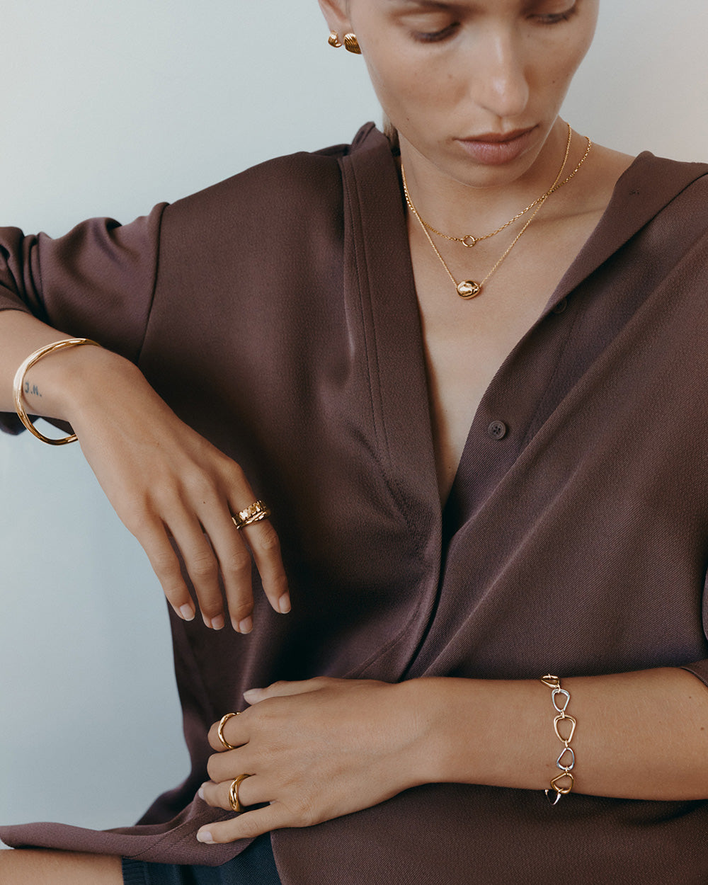 PRESENCE BANGLE (18K GOLD PLATED) IMAGE 5