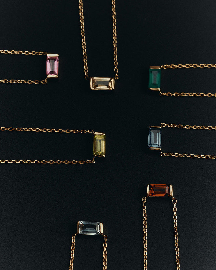 BAGUETTE BIRTHSTONE NECKLACE (18K GOLD VERMEIL)