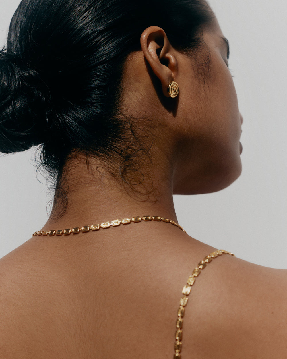 TEMPO OVERSIZED STUDS (18K GOLD PLATED)