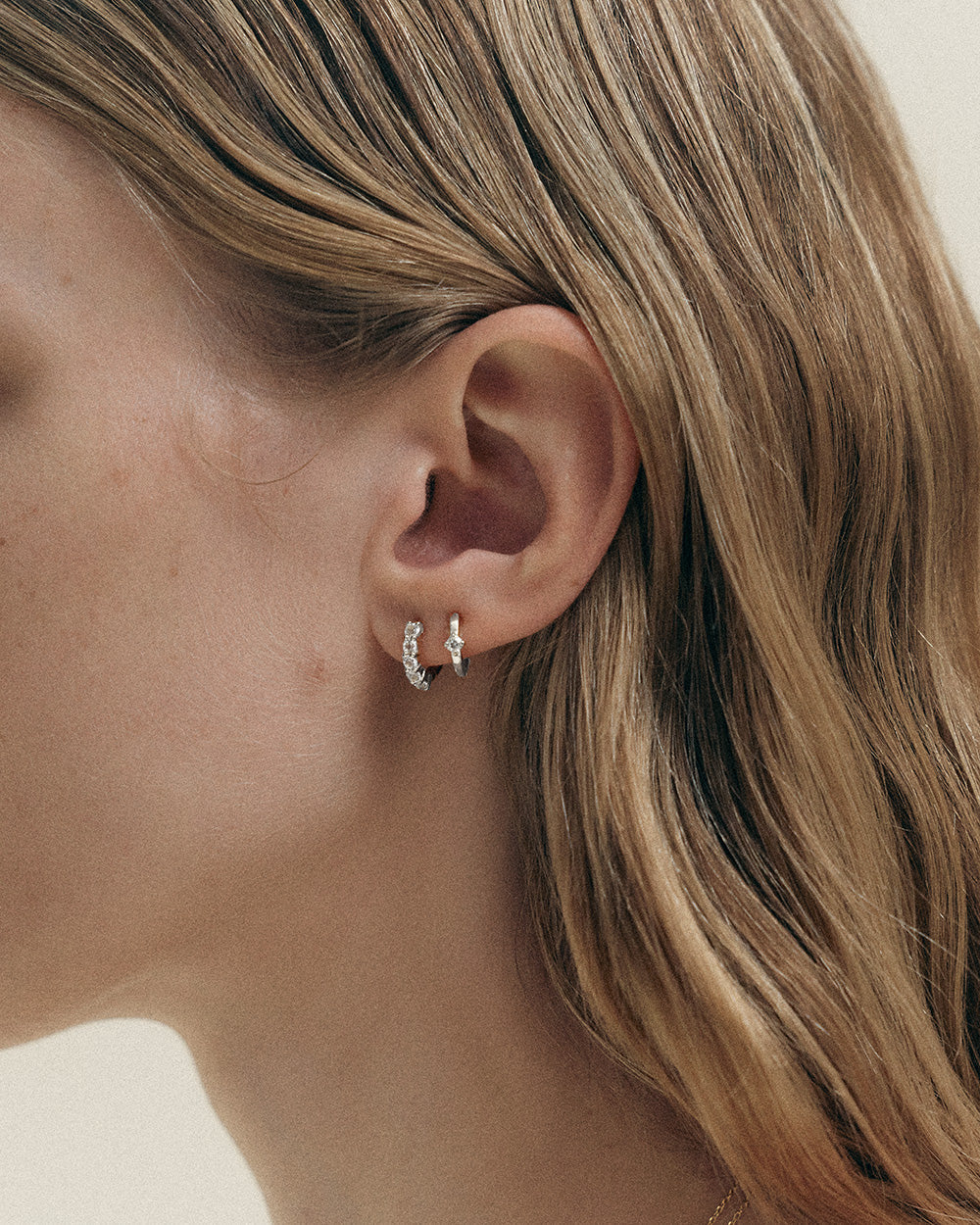 AQUILA HUGGIES (STERLING SILVER)