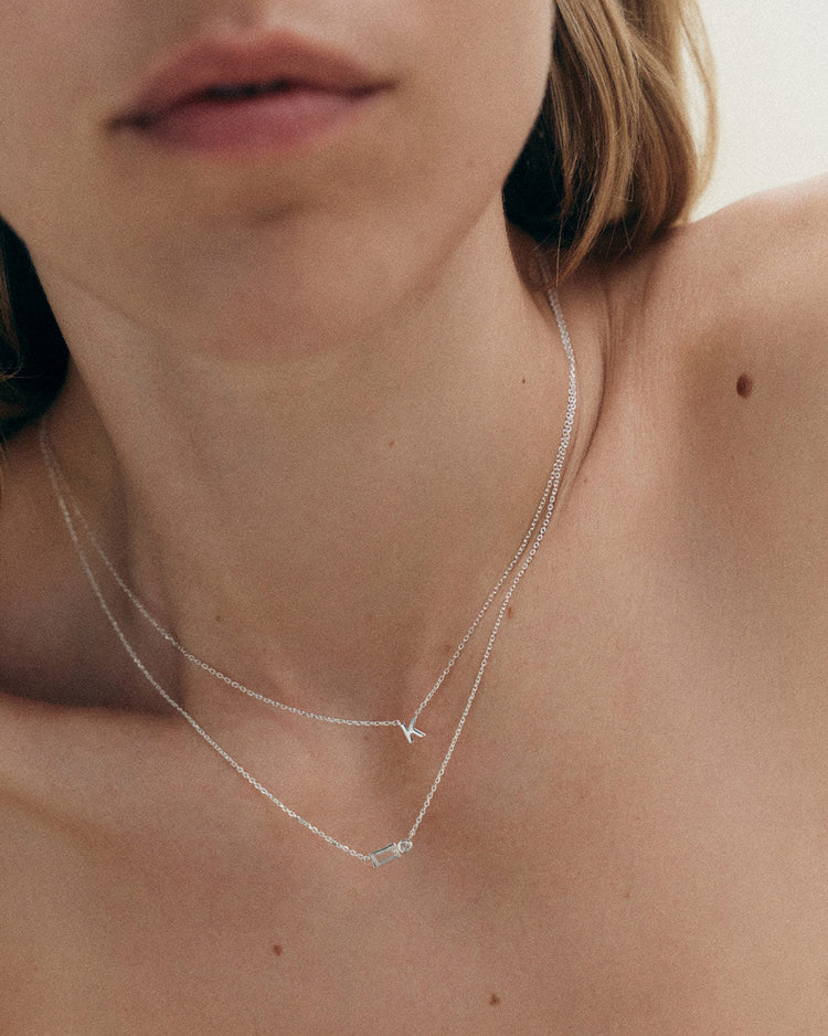 VANTAGE TOPAZ NECKLACE (STERLING SILVER)