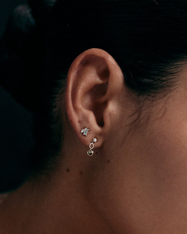 ALBA STUDS (9K GOLD)