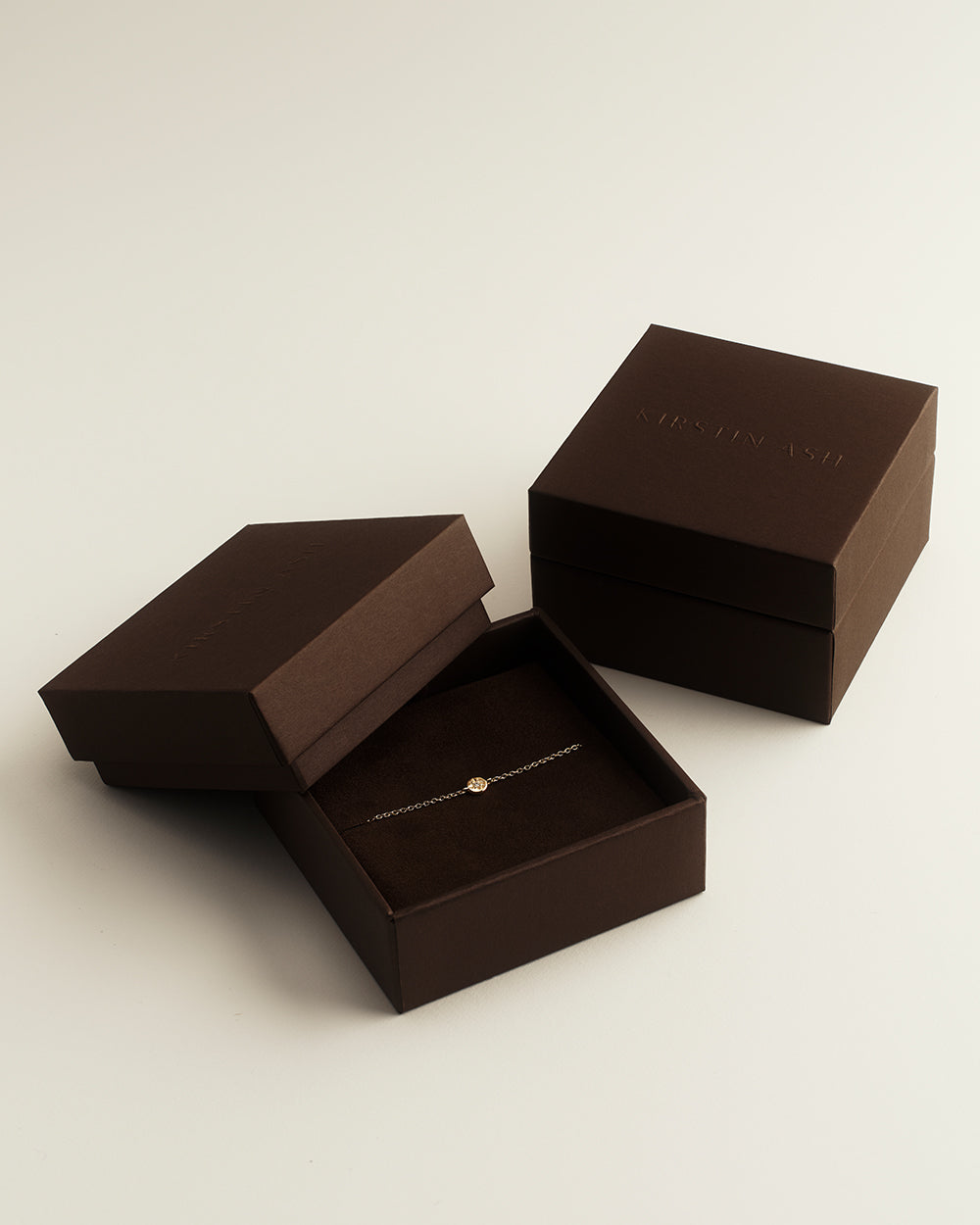 EVOLVE T-BAR BRACELET (18K GOLD PLATED)