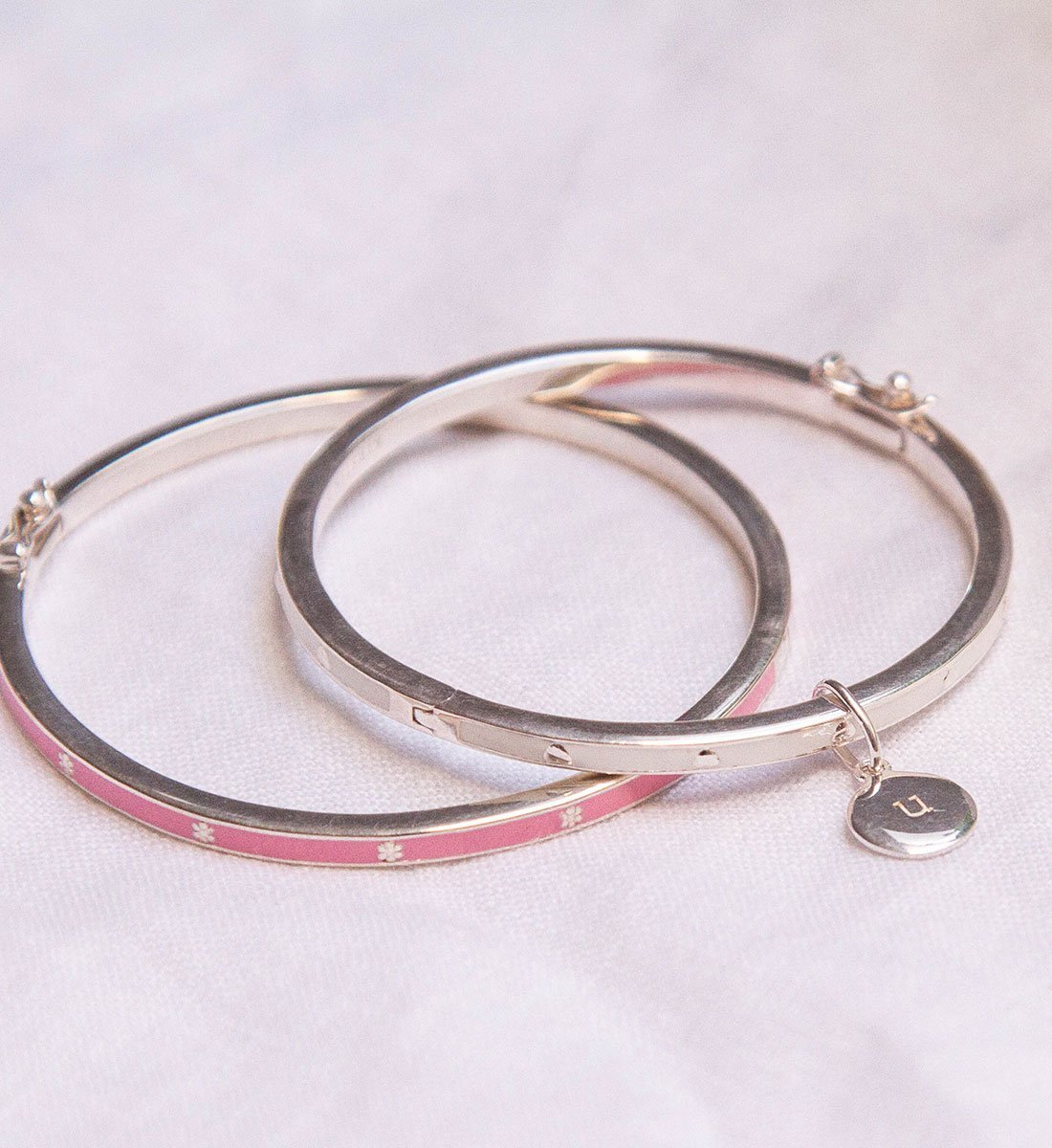 CIRCLE INITIAL A-Z (STERLING SILVER) - IMAGE 4